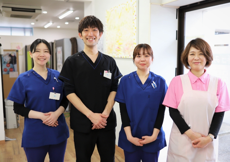 益田市の和み整骨院・あゆみ整骨院のスタッフ